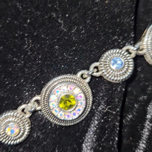 Beautiful Lisa Sophia Necklace - Picture 8 of 10